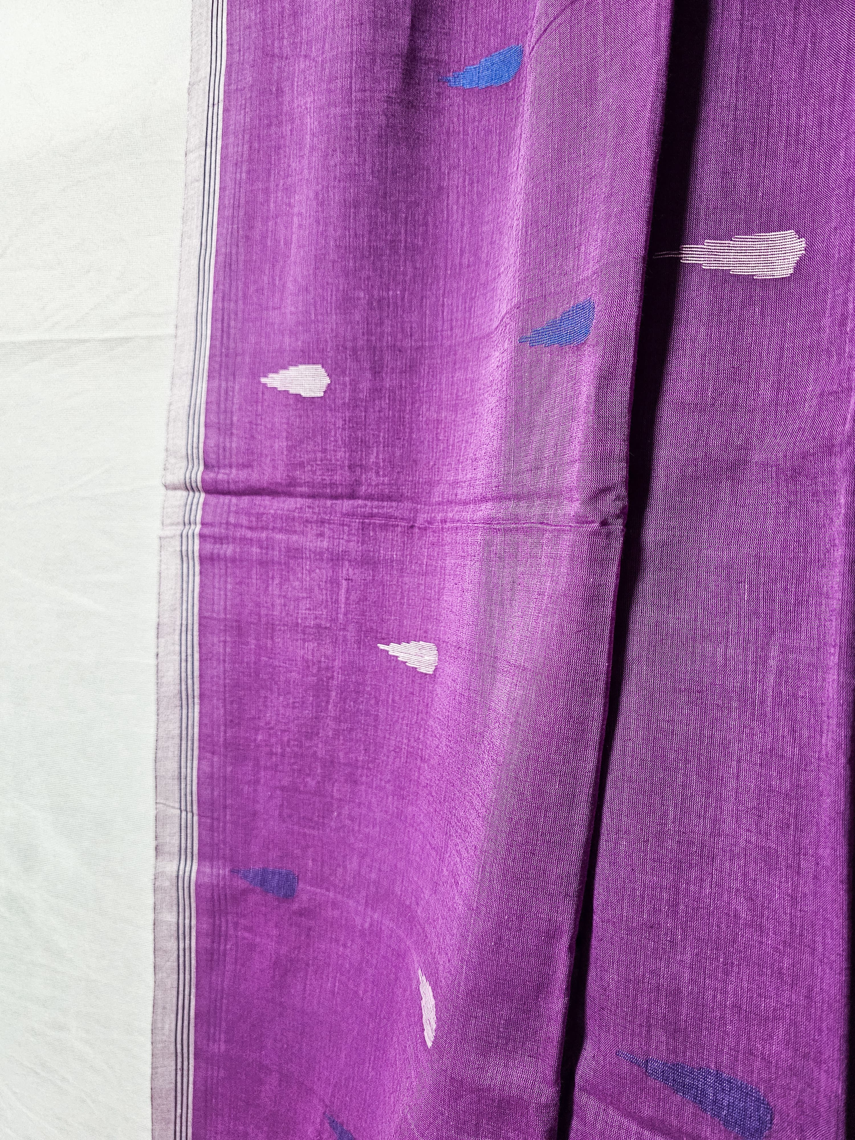 Handwoven Purple Tangail Pure Cotton Saree with Intricate Jamdani Weaving