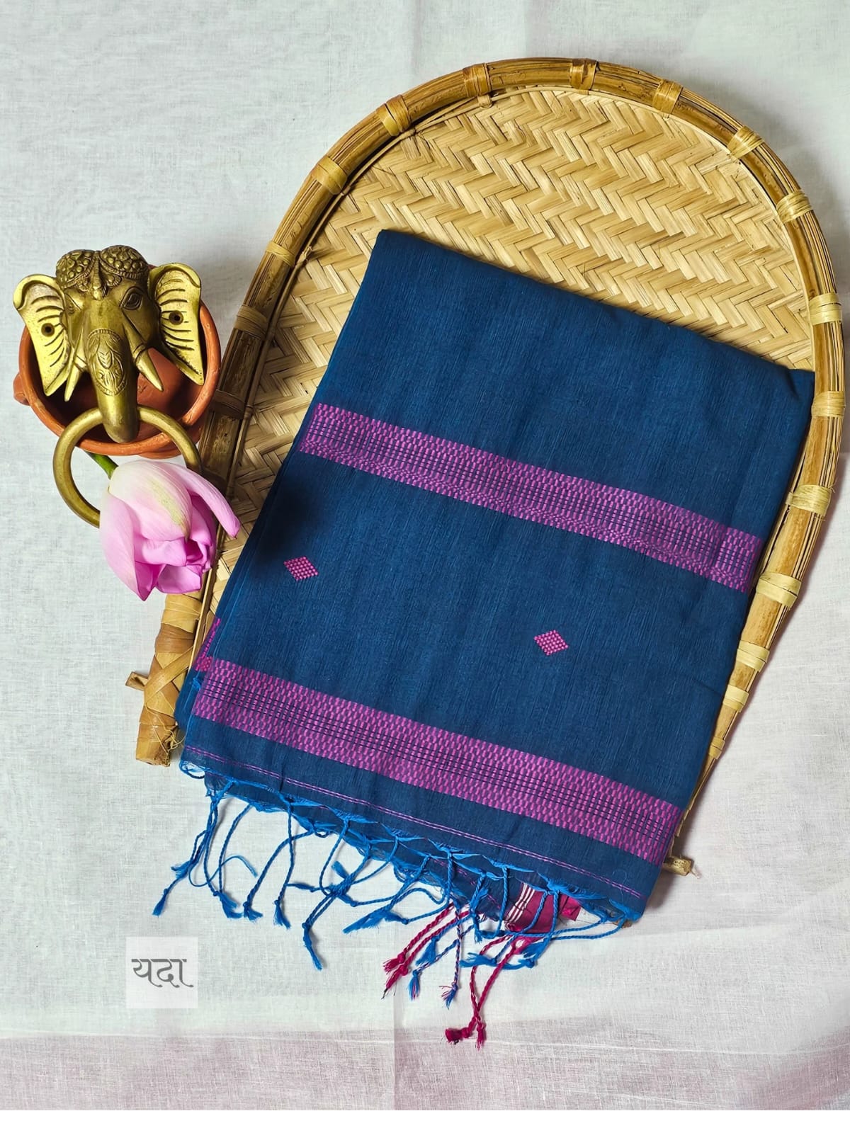 Handwoven Vibrant-Red Tangail Pure Cotton Saree with Jamdani Detailing – Timeless Elegance