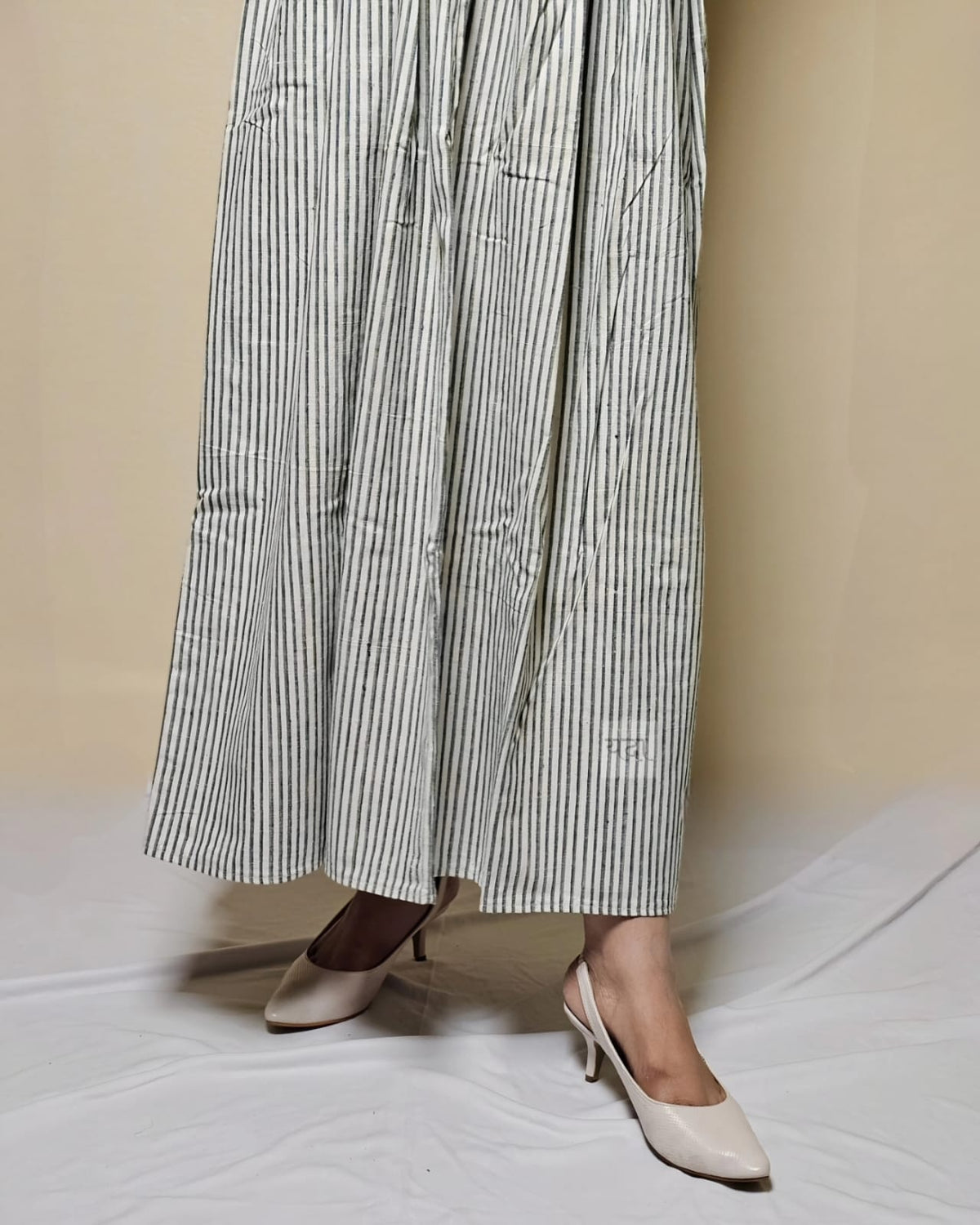 Stylish Black and White Cotton Skirt – Comfortable & Trendy Women's Wear